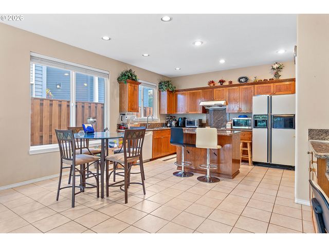 9016 Se EMILY PARK Way, Happy Valley, OR 97086
