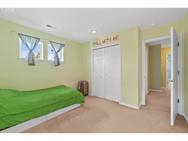 9016 Se EMILY PARK Way, Happy Valley, OR 97086