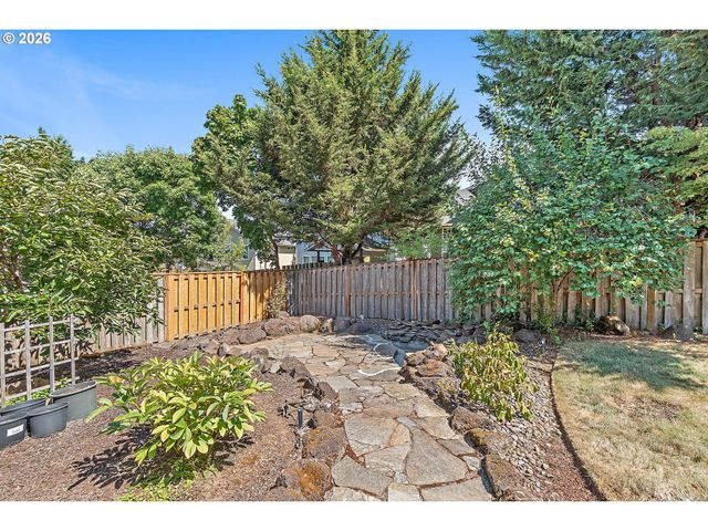 9016 Se EMILY PARK Way, Happy Valley, OR 97086