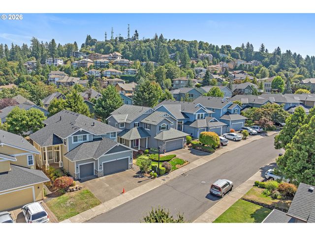 9016 Se EMILY PARK Way, Happy Valley, OR 97086