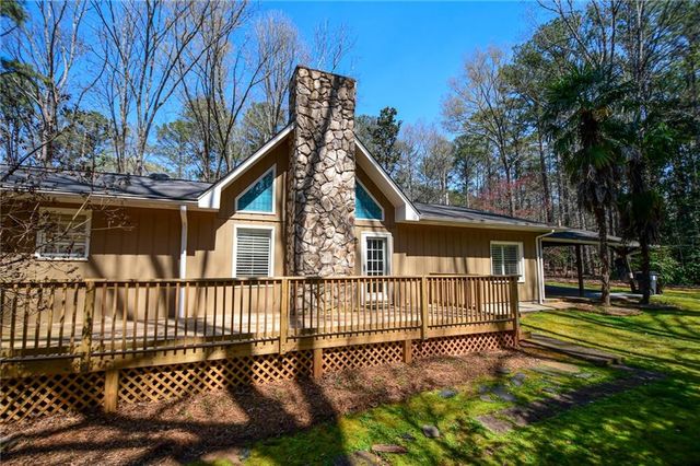 320 Sherwood Road, Fayetteville, GA 30215