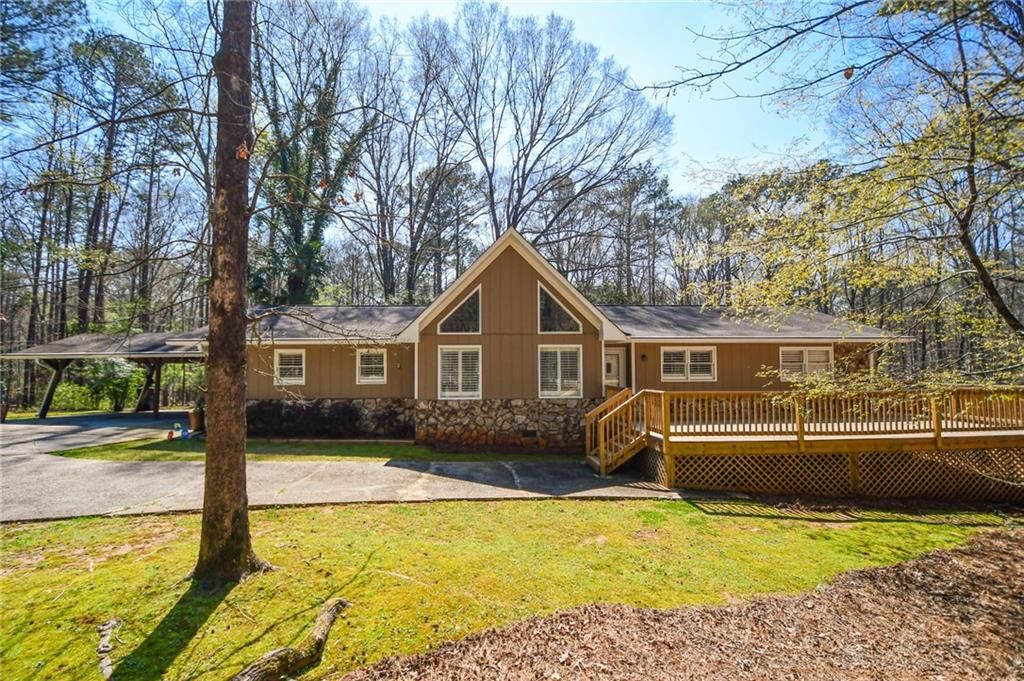 320 Sherwood Road, Fayetteville, GA 30215