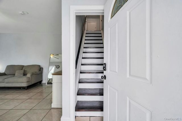 60 Herbert Herbert Avenue, Elmont, NY 11003