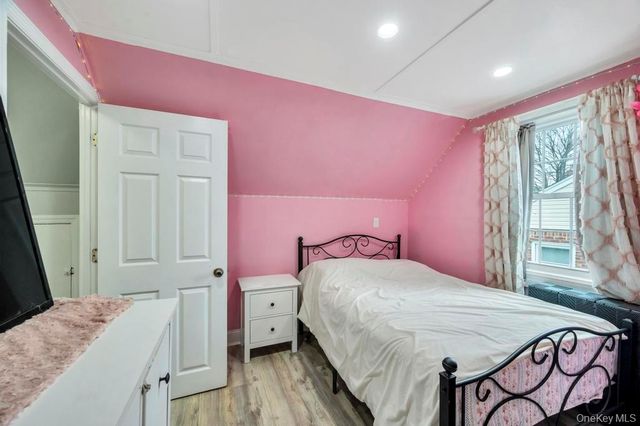 60 Herbert Herbert Avenue, Elmont, NY 11003