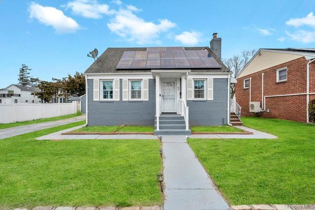 60 Herbert Herbert Avenue, Elmont, NY 11003