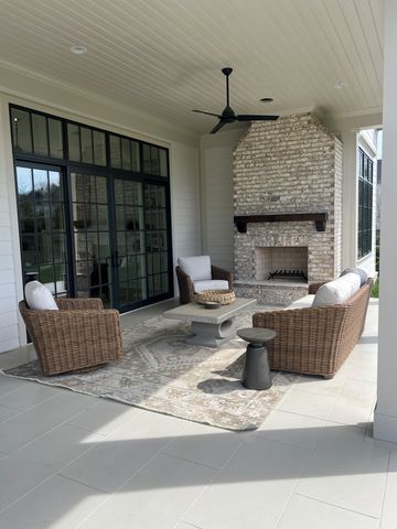 1627 Rosebrooke Dr, Brentwood, TN 37027