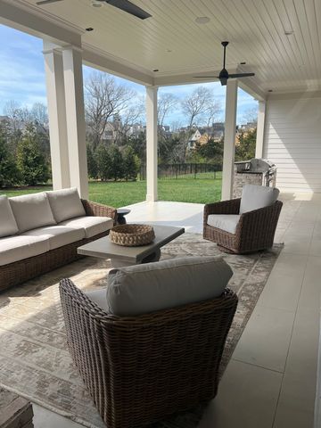1627 Rosebrooke Dr, Brentwood, TN 37027