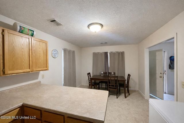 526 W Porter Street, Jackson, MS 39204