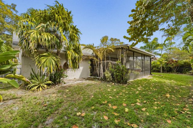 10188 SW 53rd Court, Cooper City, FL 33328