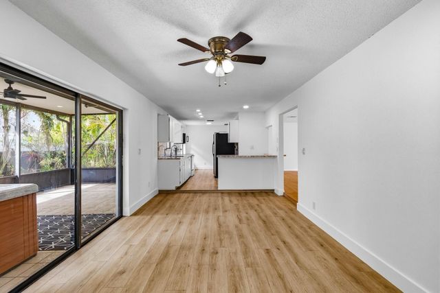 10188 SW 53rd Court, Cooper City, FL 33328