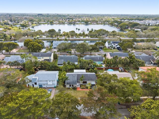 10188 SW 53rd Court, Cooper City, FL 33328