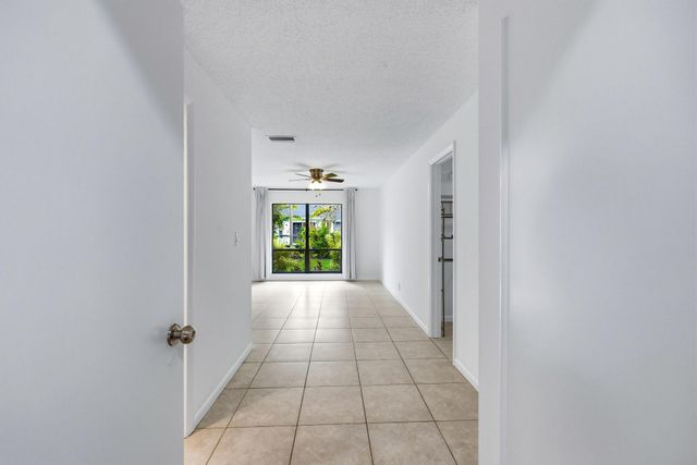 10188 SW 53rd Court, Cooper City, FL 33328