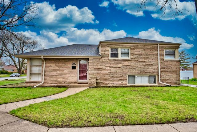 5200 Madison Street, Skokie, IL 60077