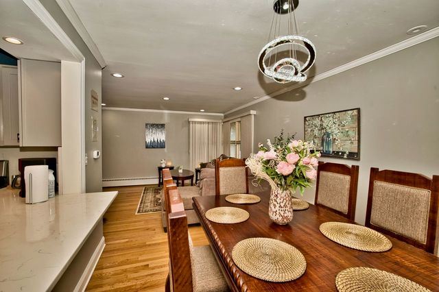 5200 Madison Street, Skokie, IL 60077