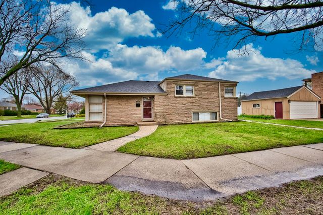 5200 Madison Street, Skokie, IL 60077