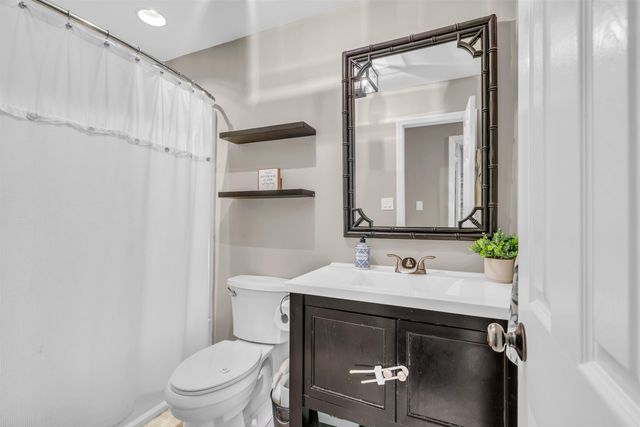 739 Hanover Court, Roebuck, SC 29376