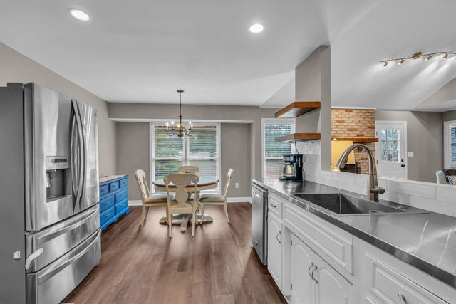 739 Hanover Court, Roebuck, SC 29376