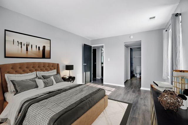 820 Elder Road C-412, Homewood, IL 60430