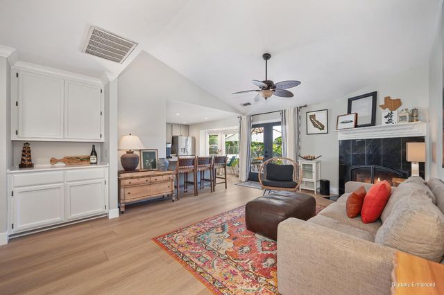 2901 Cambridge Rd, Cameron Park, CA 95682