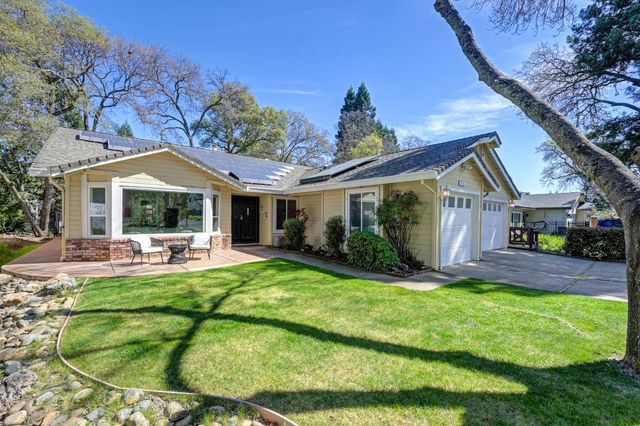 2901 Cambridge Rd, Cameron Park, CA 95682