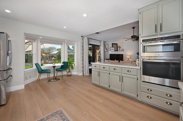 2901 Cambridge Rd, Cameron Park, CA 95682