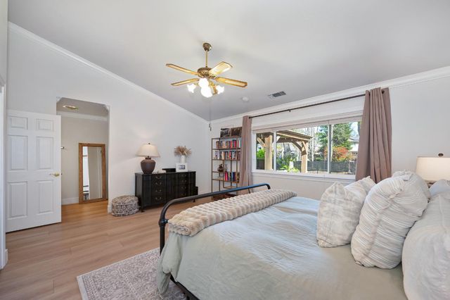 2901 Cambridge Rd, Cameron Park, CA 95682