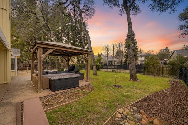 2901 Cambridge Rd, Cameron Park, CA 95682