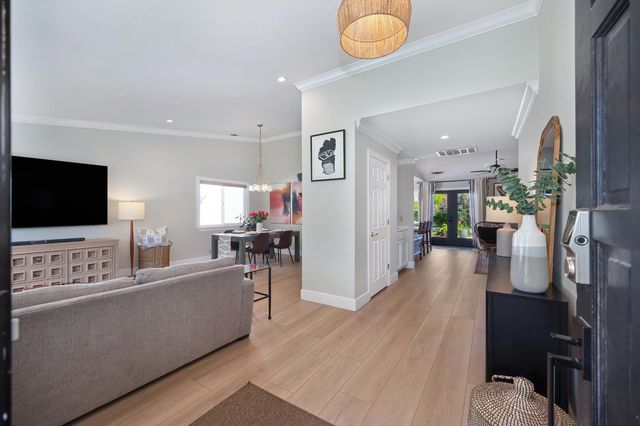 2901 Cambridge Rd, Cameron Park, CA 95682