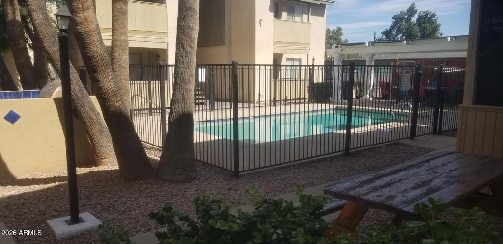 729 W COOLIDGE Street 210, Phoenix, AZ 85013 — photo 3