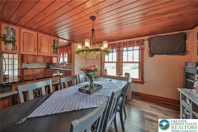 945 Silver Spring Boulevard, Polk Twp, PA 18058