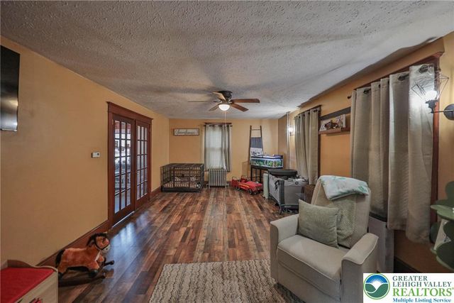 945 Silver Spring Boulevard, Polk Twp, PA 18058