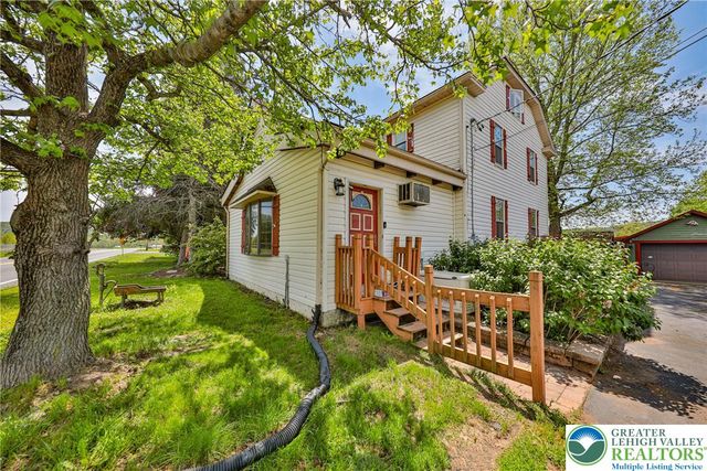 945 Silver Spring Boulevard, Polk Twp, PA 18058