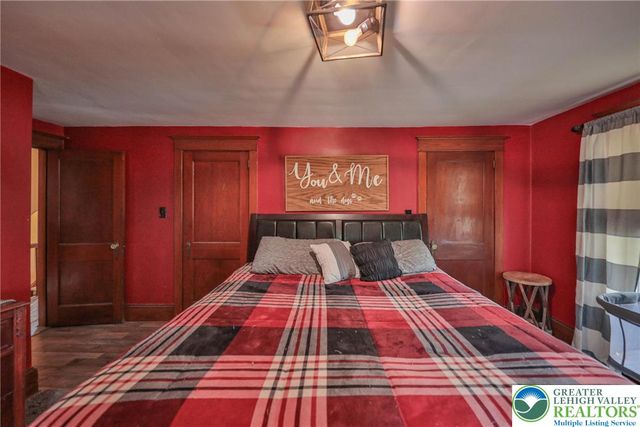 945 Silver Spring Boulevard, Polk Twp, PA 18058