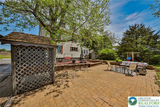 945 Silver Spring Boulevard, Polk Twp, PA 18058