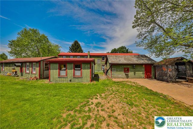 945 Silver Spring Boulevard, Polk Twp, PA 18058