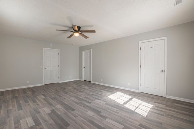 1156 Middle Drive, Pinewood, SC 29125