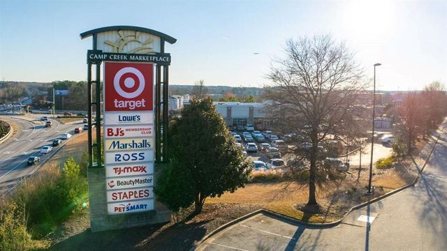 5453 BAYBROOK Circle, College Park, GA 30349