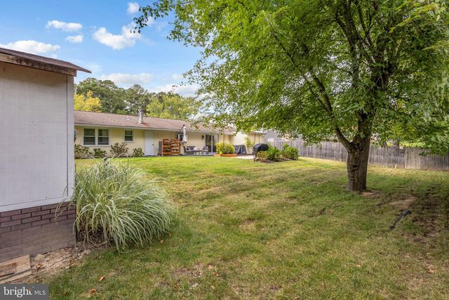 1305 HARWICH DR, Waldorf, MD 20601