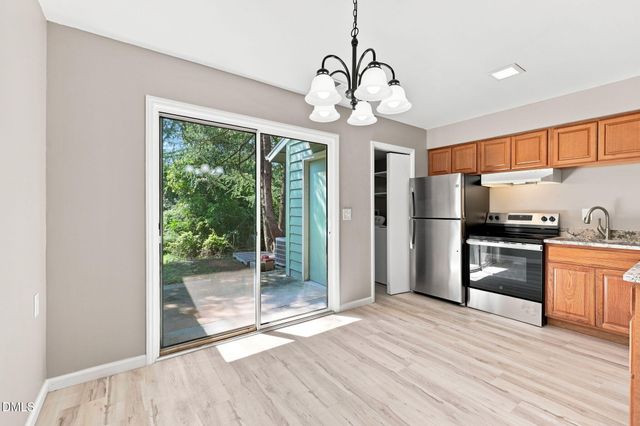 118 Friar Lane, Carrboro, NC 27510