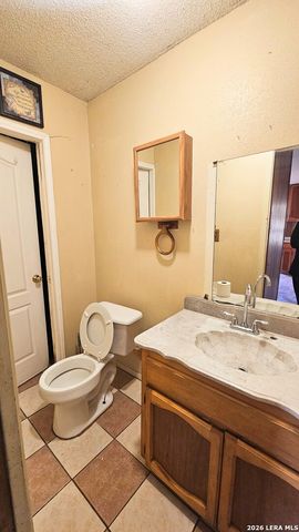 1007 NOVELLA, Adkins, TX 78101