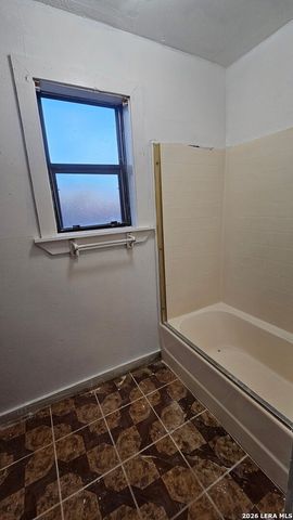 1007 NOVELLA, Adkins, TX 78101