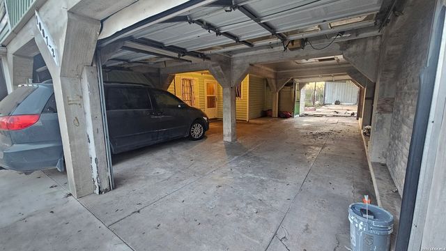 1007 NOVELLA, Adkins, TX 78101