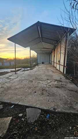 1007 NOVELLA, Adkins, TX 78101