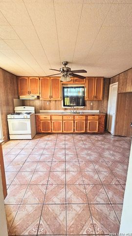 1007 NOVELLA, Adkins, TX 78101