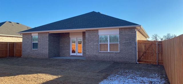 12421 NE Bluford Lane, Oklahoma City, OK 73013