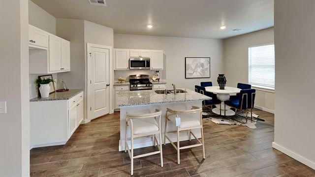 12421 NE Bluford Lane, Oklahoma City, OK 73013