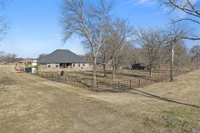 503 Brentain Lane, Madill, OK 73446