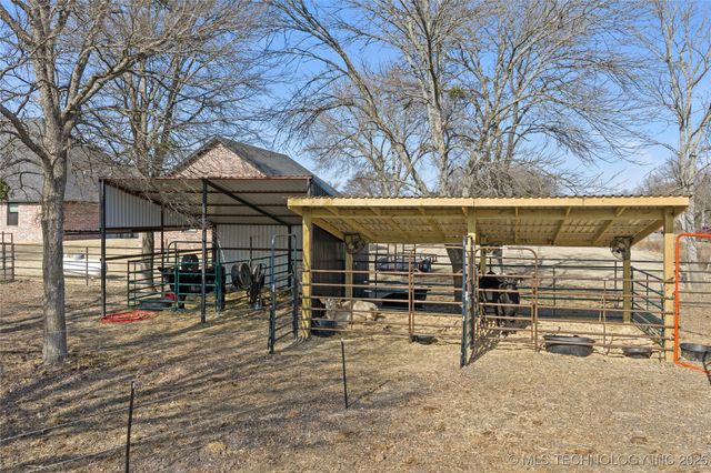 503 Brentain Lane, Madill, OK 73446