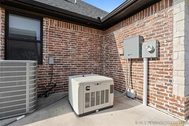 503 Brentain Lane, Madill, OK 73446