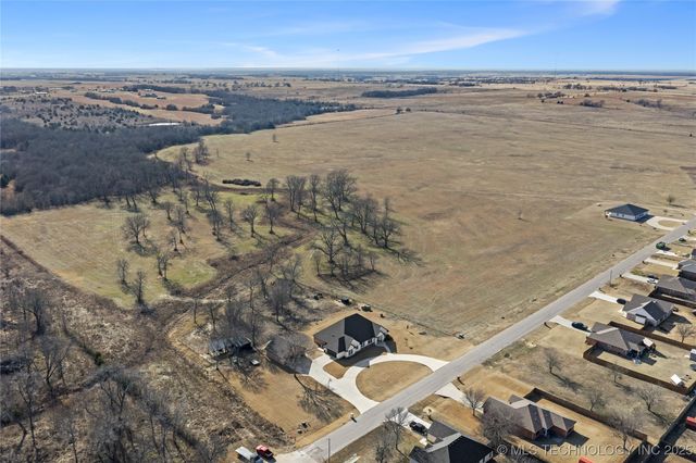 503 Brentain Lane, Madill, OK 73446